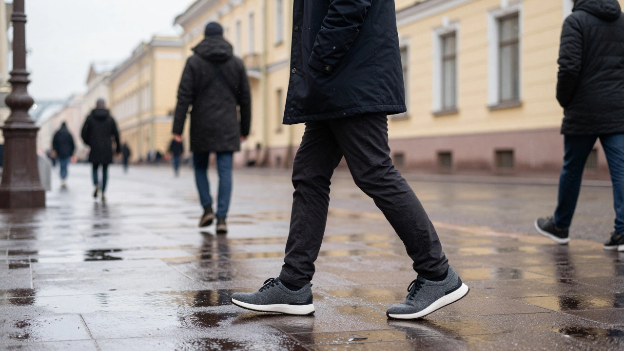 Какие сейчас самые модные кроссовки для мужчин в 2026 году